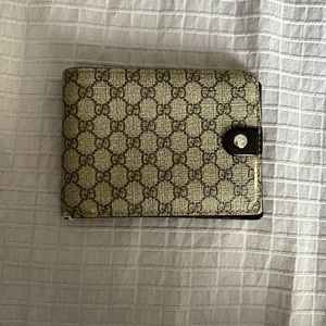 Gucci mens bifold wallet